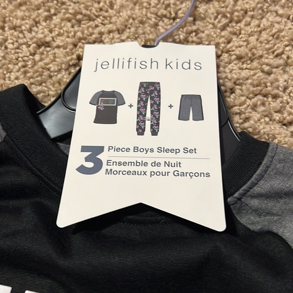 Jellyfish kids 3 pcs boys sleep set sizes m-8 - Picture 3 of 5